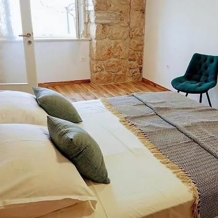 With Parking Space Kostrena, Rijeka - 24750 Apartamento
